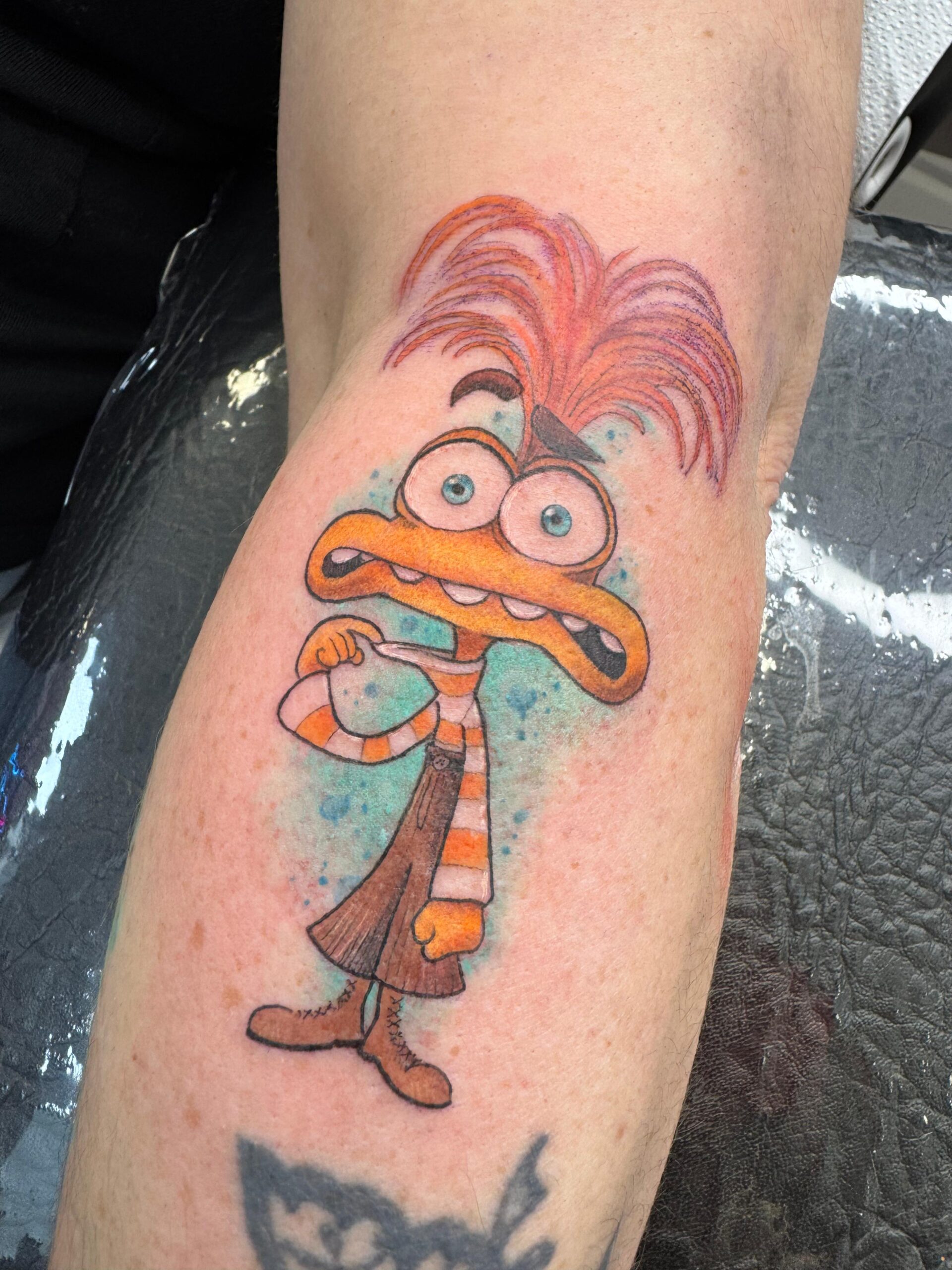 Tatuaje Disney Ansiedad realizado por Raquel Pertierra